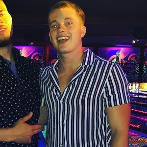 Meet your Posher, Aaron